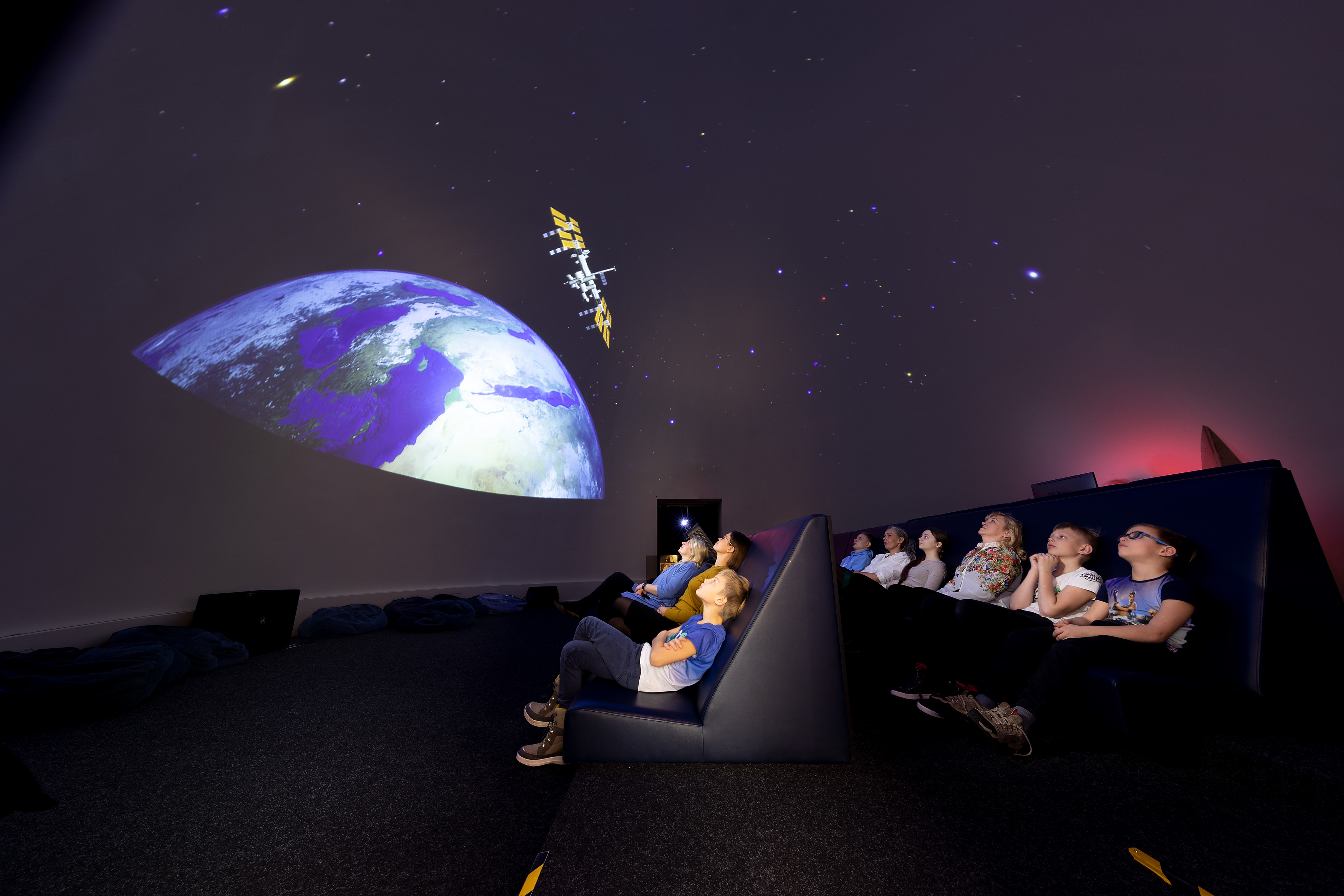 Avastuskeskuse planetaarium