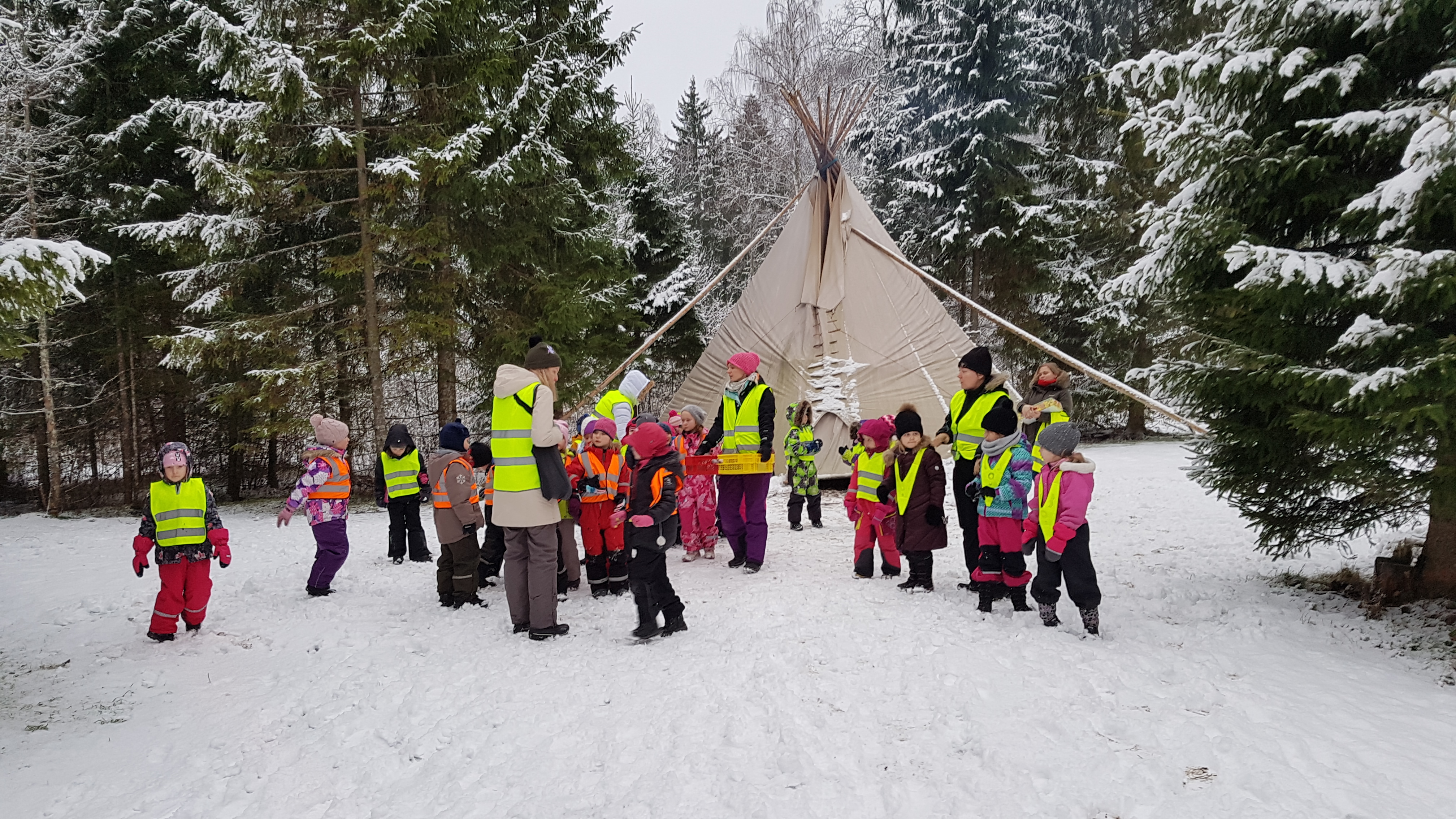 Metsaelanike Jõuluootus Puhta vee teemapargis